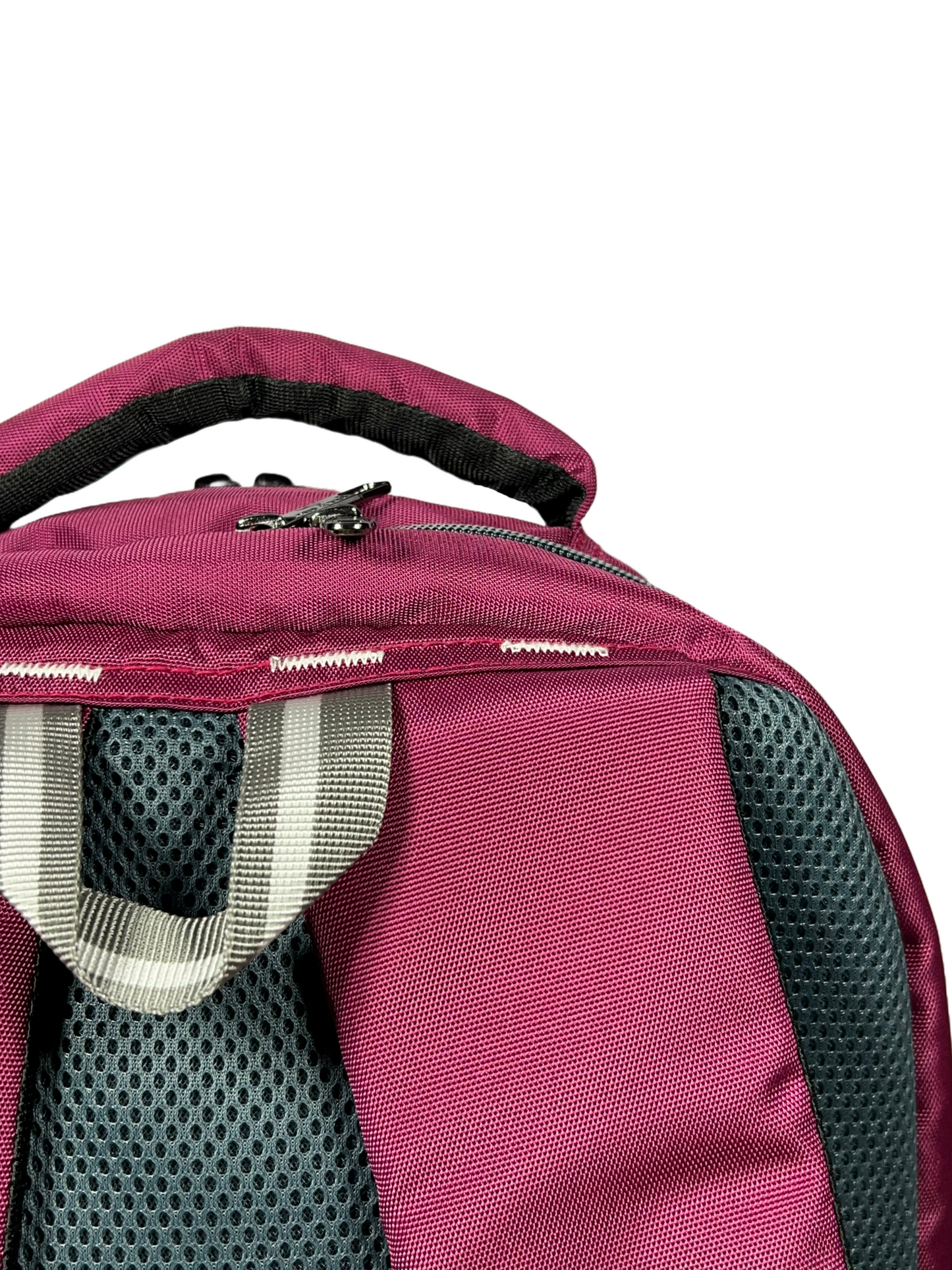 Gilberto, The 40L Backpack